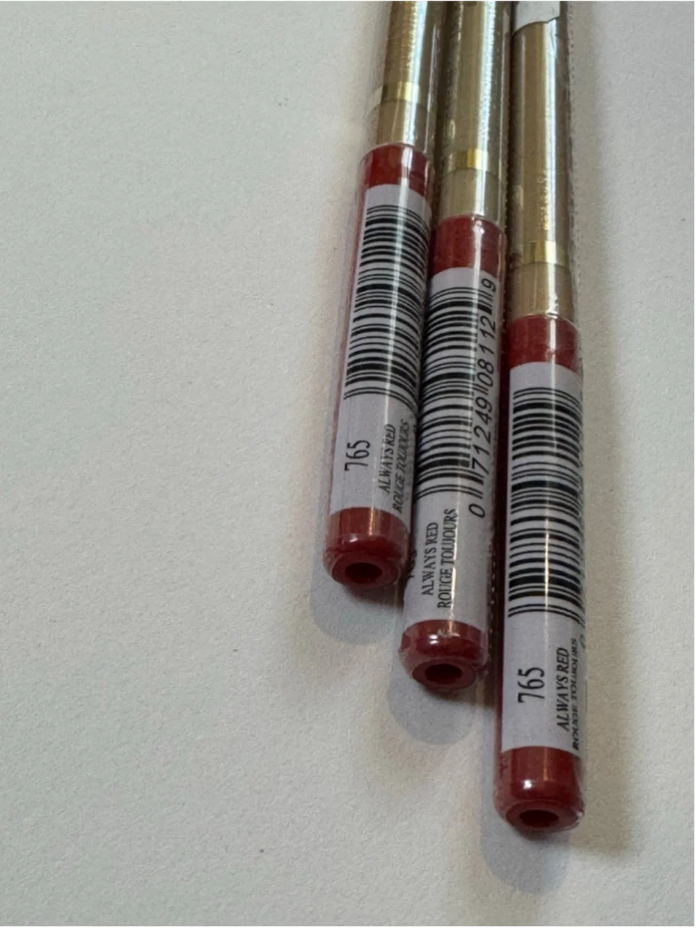 L'Oreal Paris Colour Riche Creamy Lip Liner, Always Red 765 (Set of 3) NEW